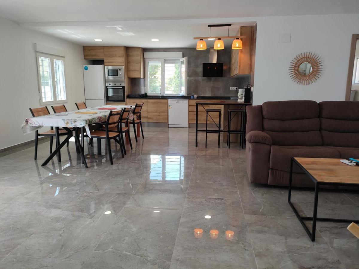 Casa Rural Con Piscina Climatizada Y Barbacoa A 10 Km De Alicante Y Playas, 3000 M2 De Terreno Elche Eksteriør billede